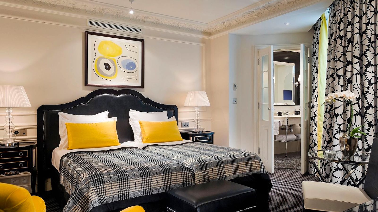 Our Hotel Rooms - The Cōmodo, a Member of Design Hotels™